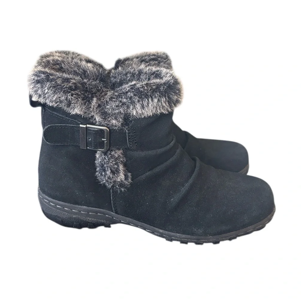 Khombu Lindsey Black Suede Rubber Sole Winter Faux Fur Boots Size‎ 8 NWOT